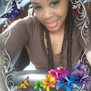 Meet your Posher, Shaquea